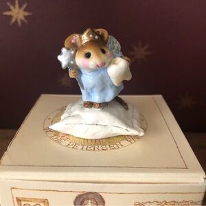 Wee Forest Folks Tooth Fairy Mouse . Figurine.  M-148. Retired